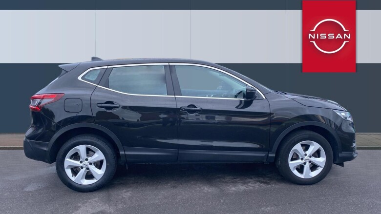 Nissan Qashqai 1.3 DiG-T Acenta Premium 5dr Petrol Hatchback